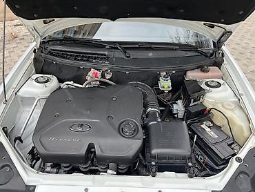 VAZ (LADA): VAZ (LADA) Priora: 1.6 l | 2015 il 140770 km Sedan — 12