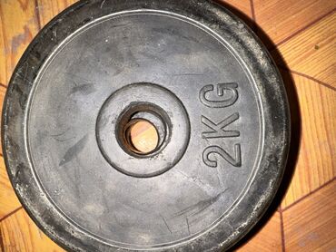 Ştanqlar və ştanq diskləri: Çəki: 80 kq, İşlənmiş — 8