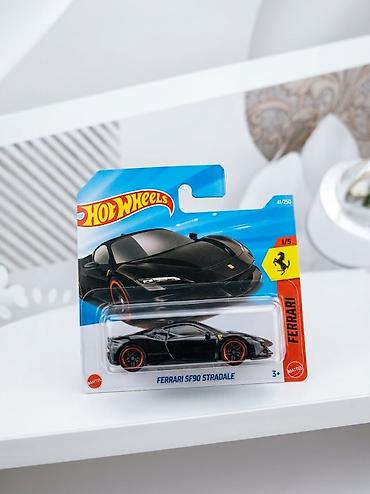 Hot Wheels – Ferrari SF90 Stradale mini model avtomobil - Brend: Hot