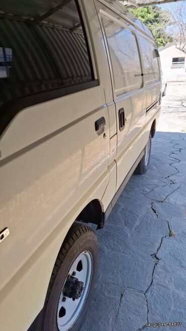 Mitsubishi: Mitsubishi L300: 2.4 l. | 1999 έ. 112000 km. Crossover — 5