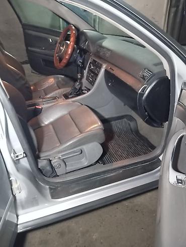Audi: Audi A4: 2001 г., 2 л, Ручные — 5