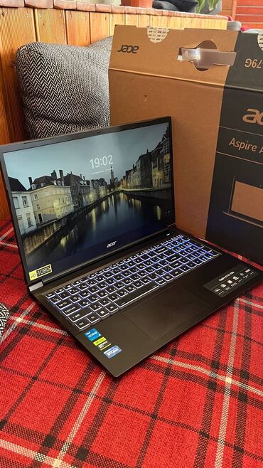 настольные пк: Ноутбук, Acer, 16 ГБ ОЭТ, Intel Core i5, 15.6 ", Колдонулган, Оюндар үчүн, эс тутум SSD
