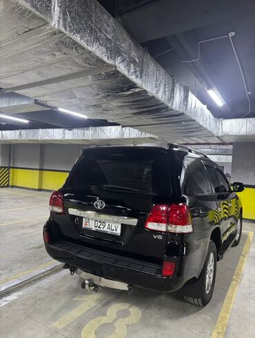 Toyota: Toyota Land Cruiser: 2010 г., 4.7 л, Автомат, Бензин, Внедорожник at lalafo.kg — 13 Toyota: Toyota Land Cruiser: 2010 г., 4.7 л, Автомат, Бензин, Внедорожник — 13