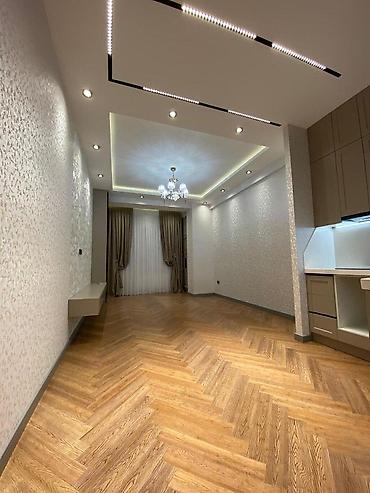 qurtulusda kiraye evler: Satılır 2 otaqlı yeni tikili 68 m², Elmlər Akademiyası m. Kateqoriya — 10
