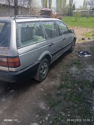 Volkswagen: Volkswagen Passat CC: 1989 г., 1.8 л, Механика, Бензин