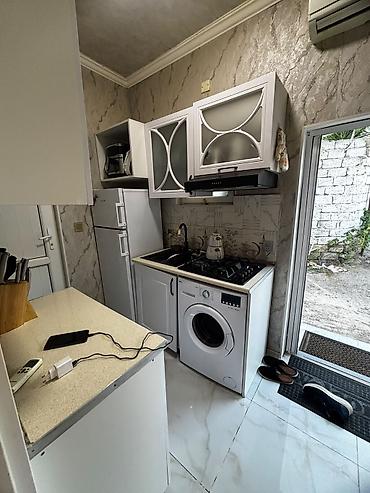 metbex xalcasi: Tam mebellə və texnika ilə təchiz olunmuş kiçik ev/interyer paketi - — 2