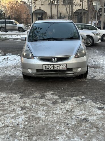 авто вольво: Honda Fit: 2002 г., 1.5 л, Вариатор, Бензин, Хэтчбэк