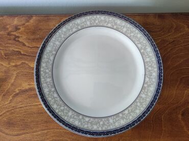 Digər qab-qacaq və mətbəx ləvazimatları: Bütün bu mətbəx əşyaları birlikdə 47 manatadır Hamısı təmiz, az — 3