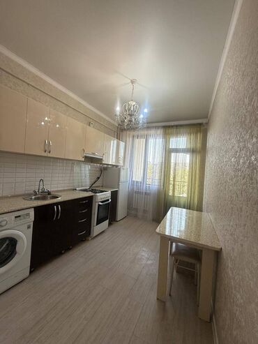 срочно сдаётся квартира: 1 бөлмө, 45 кв. м, Элитка, 6 кабат, Евроремонт