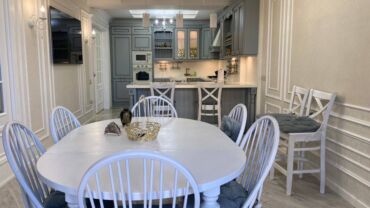 аренда квартир на долгий срок город ош: 4 бөлмө, Кыймылсыз мүлк агенттиги, Чогуу жашоосу жок, Толугу менен эмереги бар