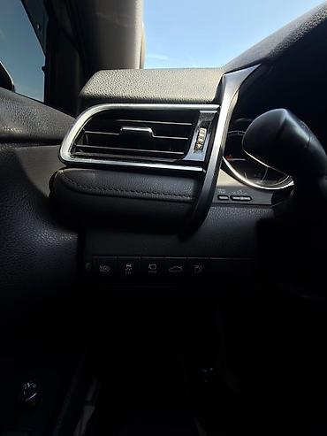 voxy noah: Toyota Camry: 2018 г., 2.5 л, Вариатор, Бензин, Седан — 8