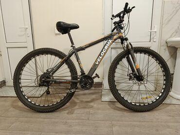 велик galaxy: Б/у Горный велосипед Velocruz, 29", скоростей: 21, Самовывоз