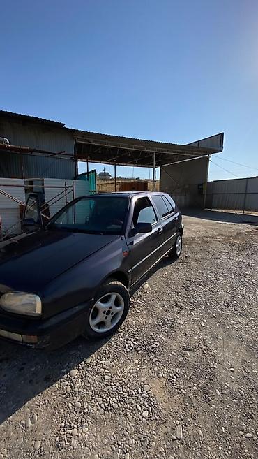 китайские мини авто: Volkswagen Golf: 1994 г., Хэтчбэк — 2