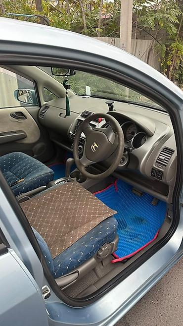 хонда фит салон: Honda Fit: 2004 г., 1.5 л, Автомат, Бензин, Хэтчбэк — 5