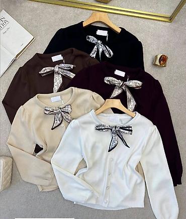 Bluze: NOVA KOLEKCIJA ŽENSKIH BLUZA – MODERNI I ELEGANTNI MODELI Osvežite — 28