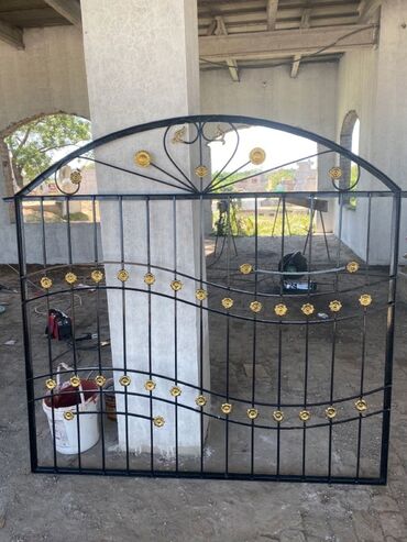 Barmaqlıqlar: Dəmir döymə pəncərə barmaqlıqları – dekorativ və təhlükəsiz həll - — 30