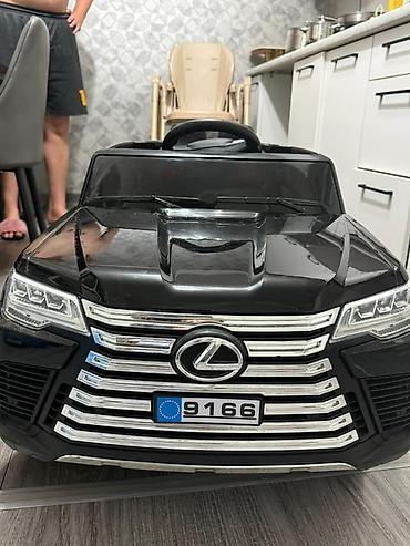 настоящих: Детский электромобиль внедорожник (стилизация под Lexus), модель 9166 — 1