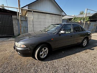 galant: Mitsubishi Galant: 1995 г., 1.8 л, Автомат, Бензин, Седан — 5