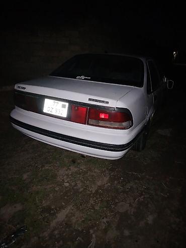 nexia daewoo: Daewoo Nexia, ağ rəng, sedan gövdə. Xüsusiyyətlər: maşın sokulur — 2
