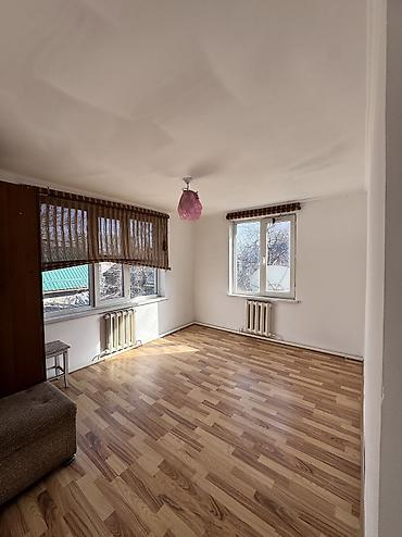 Продажа коттеджей и домов: 🏡 Продаётся дом (Восточный автовокзал) 🌳 📍 Адрес: ул. Абдыкадырова — 4