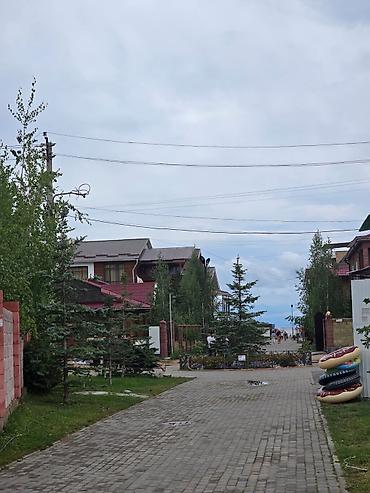 2 8: Меняю/продаю на квартиру в Бишкеке таун хаус на ИК, село Бостери — 1