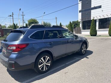 авто бафер: Subaru Outback: 2018 г., 2.5 л, Вариатор, Бензин, Кроссовер