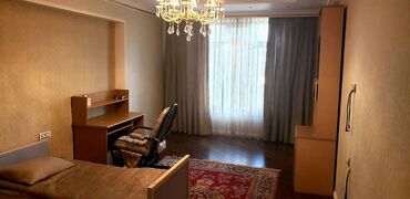 Yeni tikili: 3 otaqlı, Yeni tikili, 165 kv. m — 4