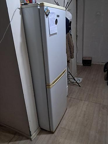 Холодильник отличный срочно 8000 сом