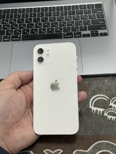 Apple iPhone: IPhone 12, Б/у, 64 ГБ, Белый, 100 %