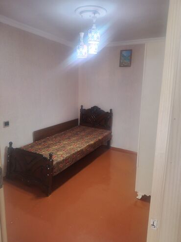 Həyət evləri və villaların satışı: Ağ şəhər 3 otaqlı, 45 kv. m, Kredit yoxdur, Yeni təmirli — 12