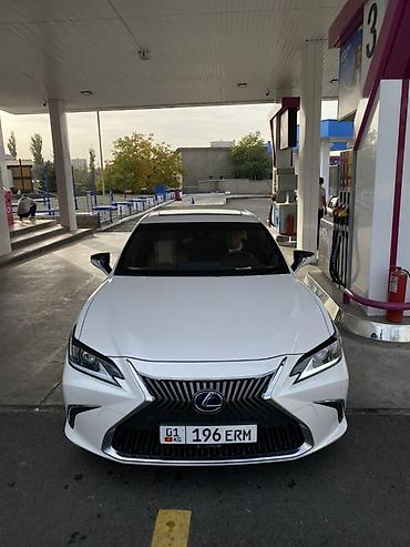 джели авто: Lexus ES: 2019 г., 2.5 л, Автомат, Гибрид, Седан — 1