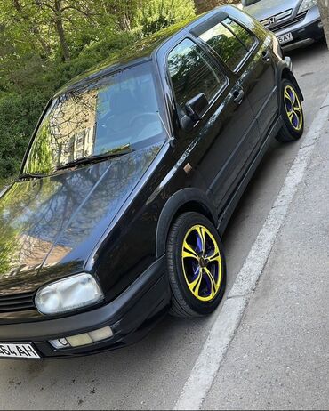 avtokreslo recaro privia: Volkswagen Golf: 1992 г., 1.8 л, Механика, Бензин