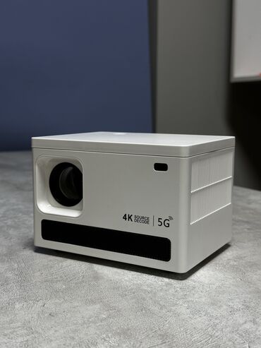 купить проектор для дома: Универсальный Проектор UPM E450 | Гарантия + Доставка по центру