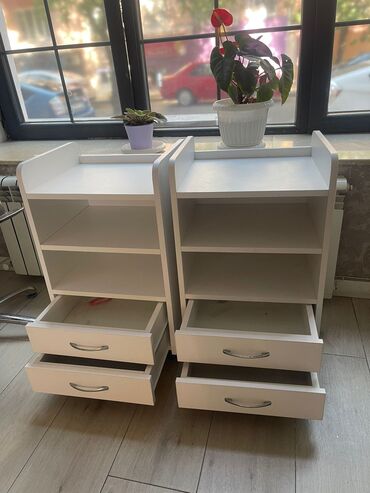 Rəflər, etajerkalar: Daşıyıcı Etejerka Təkərli 2 siyirməli Təzə mağazadan satış modellər — 5