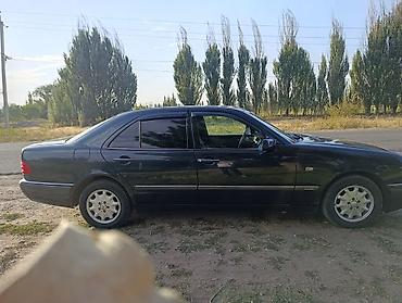 1000 к: Mercedes-Benz E-Class: 1996 г., Механика, Бензин, Седан — 5