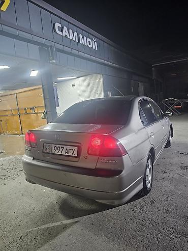 mazda 3 2005: Honda Civic: 2004 г., 1.5 л, Автомат, Гибрид, Седан — 4