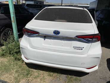 мини электромобиль: Toyota Corolla: 2019 г., 1.8 л, Гибрид, Седан
