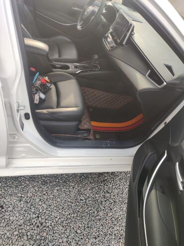 Toyota: Toyota Corolla: 2022 г., 1.8 л, Автомат, Гибрид, Седан — 9