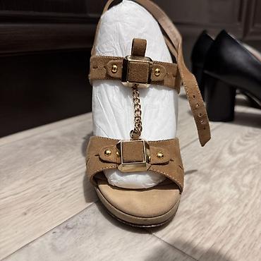 Ботинки и ботильоны: Распродажа женской обуви, черный цвет. 1) Ботильоны на устойчивом — 14