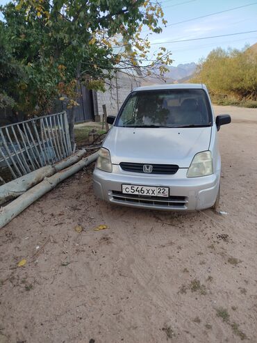 пороги на венто: Honda Capa: 1999 г., Бензин, Хетчбек