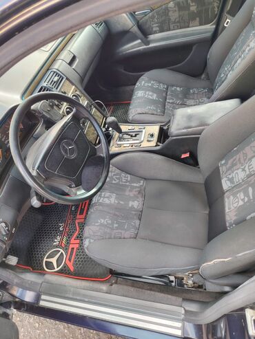 Mercedes-Benz: Mercedes-Benz E-Class: 2 l | 1997 il Sedan — 8