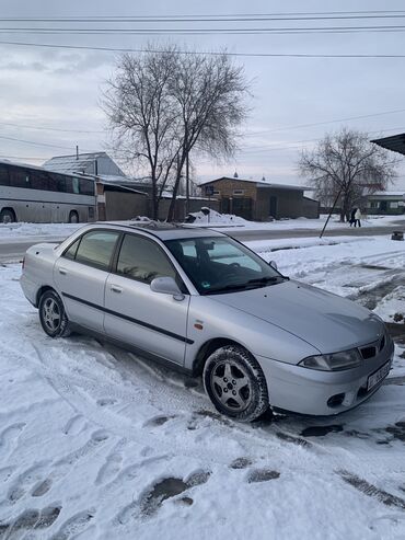 Mitsubishi: Mitsubishi Carisma: 2000 г., 1.8 л, Автомат, Бензин, Седан