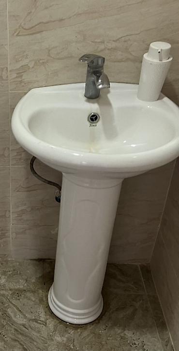 tulpan gul: Çanaq satılır! Krantı ilə birlikdə! Hündürlük 80 sm Çanaq 60X40 sm — 1