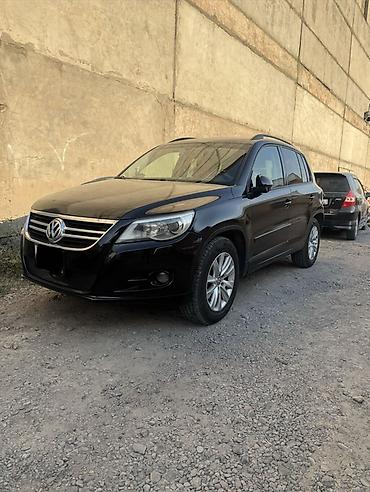 tiguan: Volkswagen Tiguan: 2009 г., 2 л, Автомат, Бензин, Кроссовер — 1