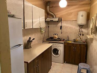 gunluk ev xırdalan: Metro Inshaatcilar ùmumi heyet, 2 otaqlì orta temirli, icinde — 5