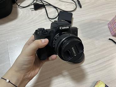 Фотоаппараты: Canon EOS M50 с объективом EF‑M 15–45mm f/3.5–6.3 IS STM Компактная — 5