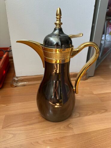 чайник xiaomi: Термос-чайник в арабском стиле из Иордании, в отличном состоянии