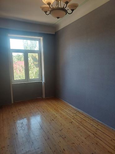 квартира 3 комнатная: 2 otaqlı mənzil – 2 balkonlu ayri ayri hamam tualet 3 cu mertebe — 4