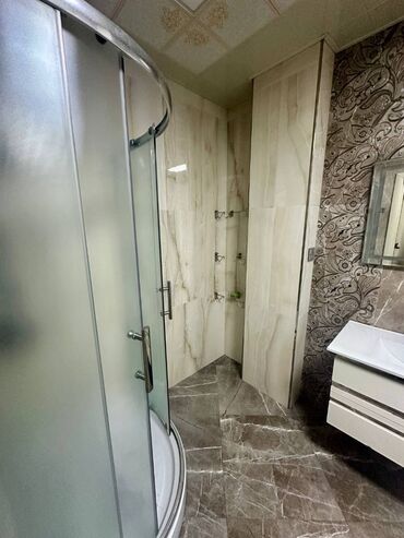 Uzunmüddətli kirayə mənzillər: Xətai rayonu,Xetai metrosunun yaninda,IDEAL MTK-da,16 mertebeli — 9