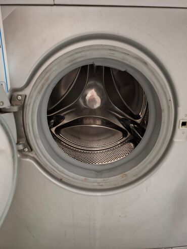 Paltaryuyan maşınlar: Paltaryuyan maşın Siemens, 6 kq, İşlənmiş, Avtomat, Qurutmasız, Kredit yoxdur, Ünvandan götürmə